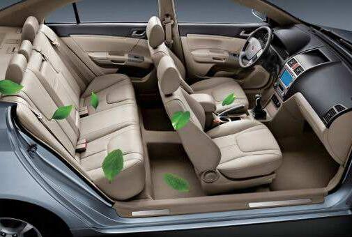 車內(nèi)空氣甲醛污染問題引發(fā)社會(huì)關(guān)注